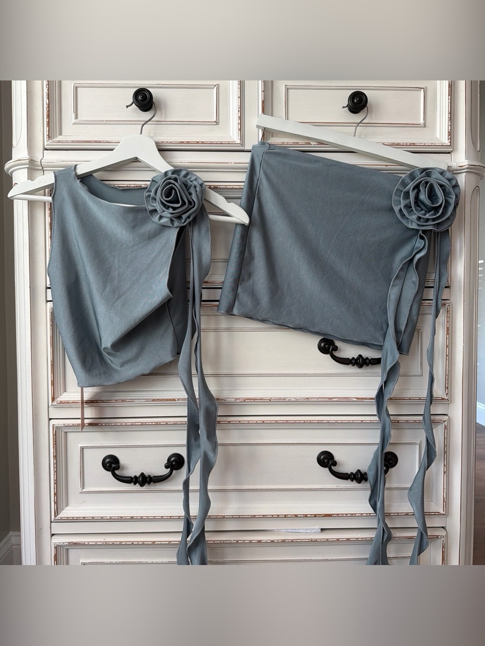 Women’s Slate Gray Floral Accent Top and Mini Skirt Set